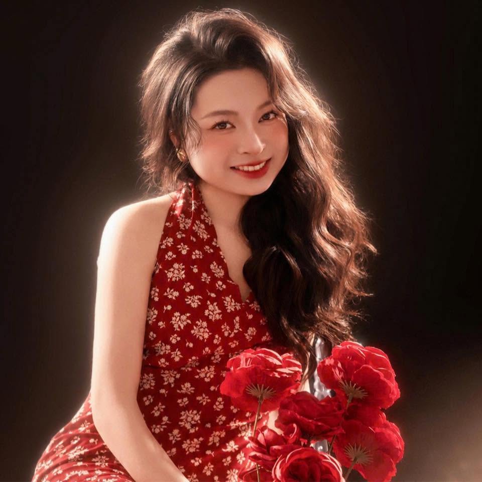 huyentrangmakeup.com